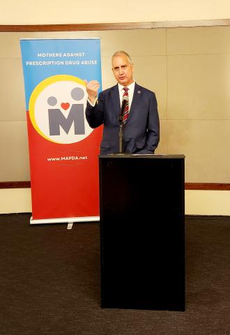 Congressman Mario Diaz-Balart delivering remarks at the Annual MAPDA Humanitarian Reception.