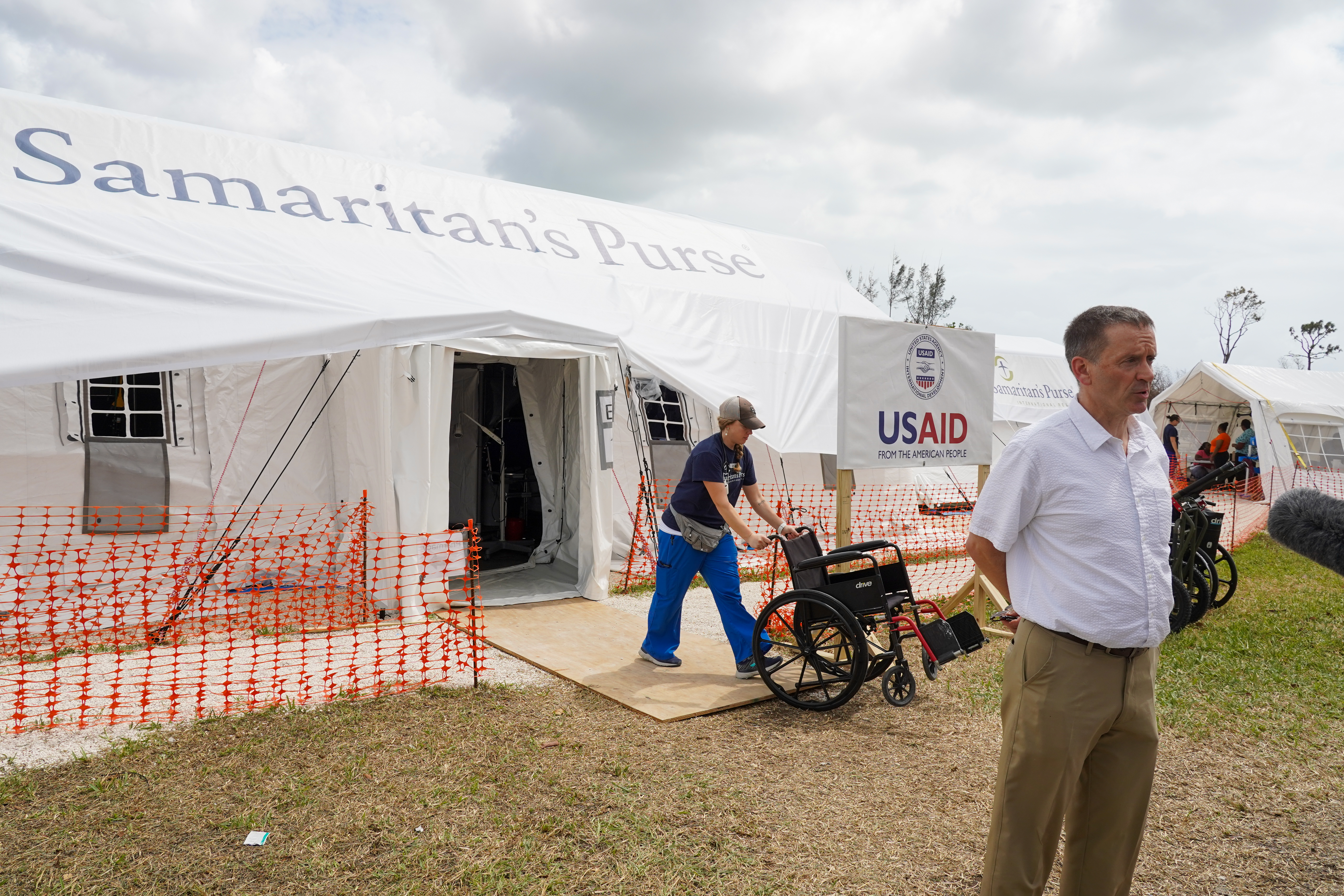 Rep. Diaz-Balart outside Samaritan's Purse Field Hospital