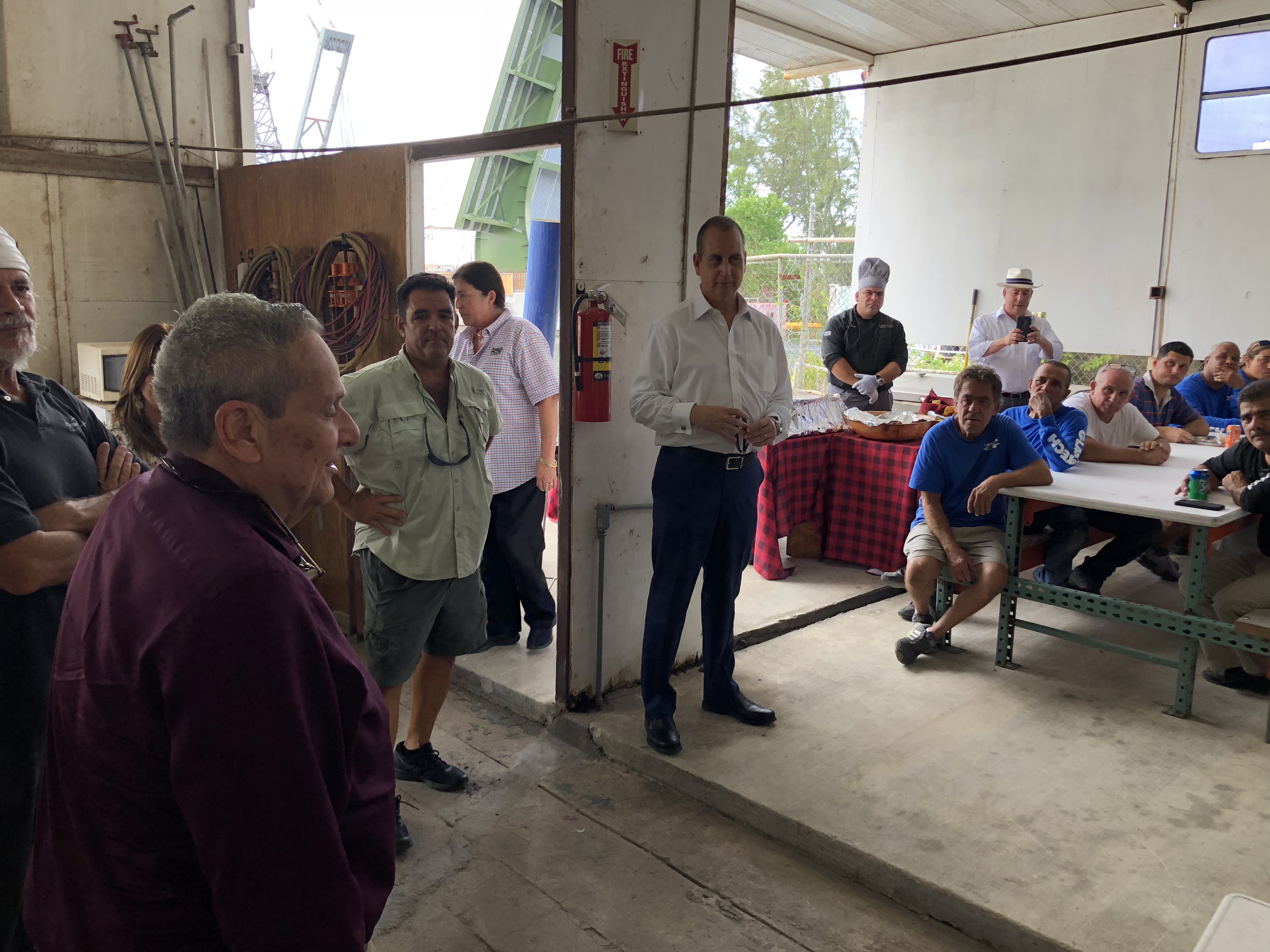 Congressman Diaz-Balart addressing the room